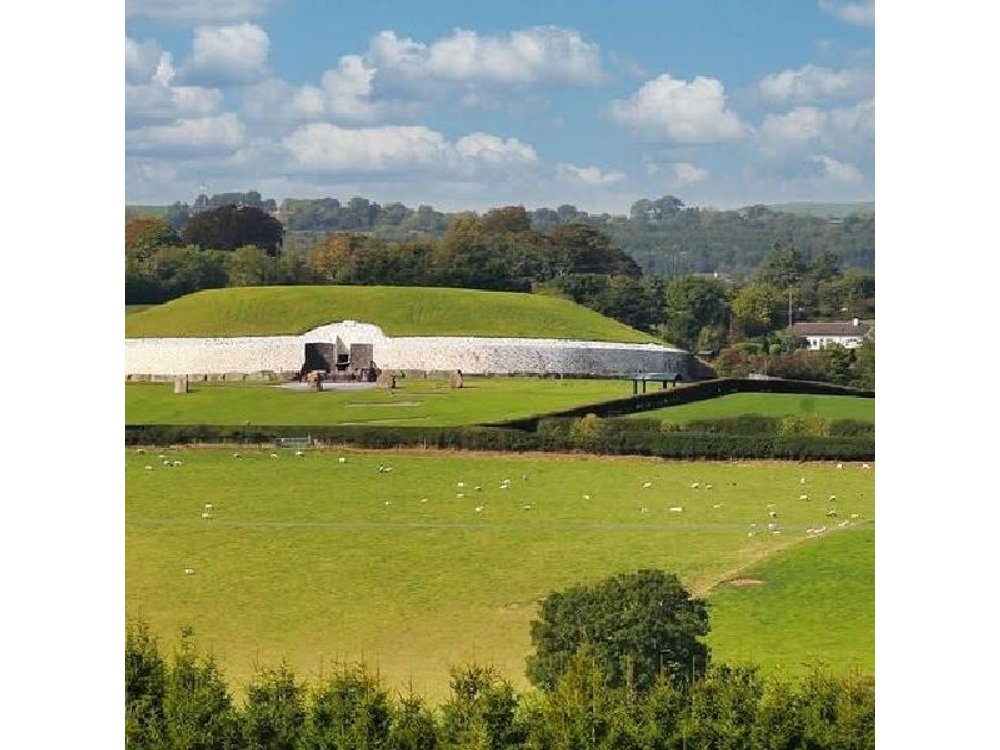 Newgrange, Trim Castle and Hill of Tara Private Tour from Dublin