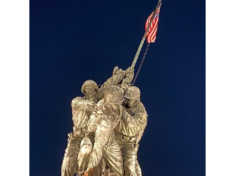 Private Marine Corps Tour of Washington DC by Luxury Car