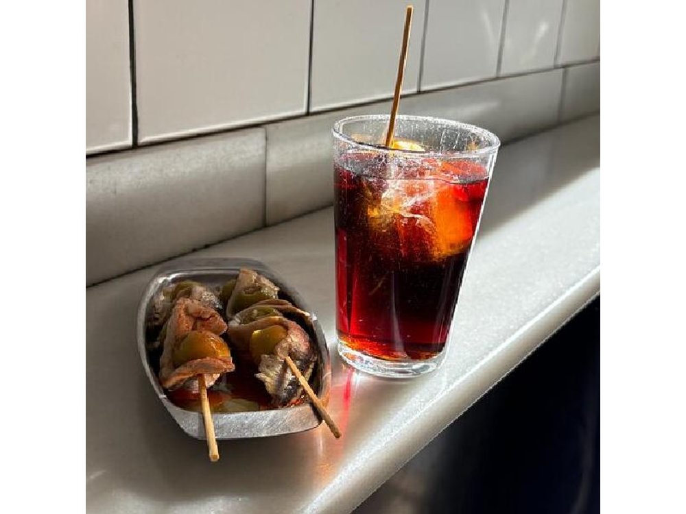Barcelona 3-Hour Food & Wine Walking Tour