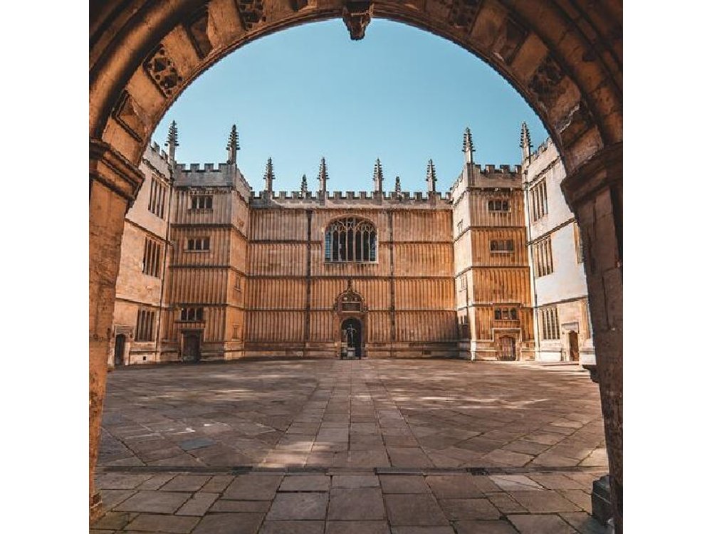 Oxford On Screen Walking Tour