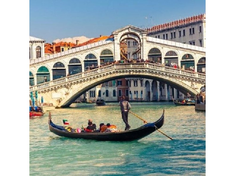 Enchanting Venice: City Walk & Majestic Gondola Ride + Ebook
