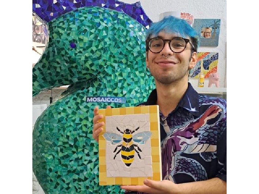 Guided Gaudí’s Trencadís Mosaic Workshop in Barcelona 4 Hours