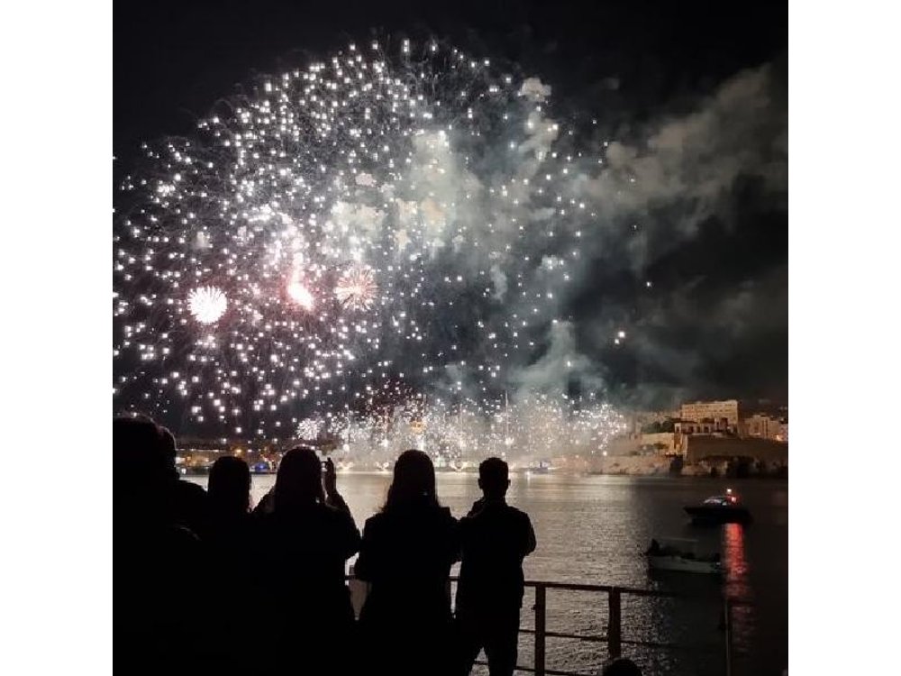 Malta International Fireworks - Valletta Grand Harbour Cruise