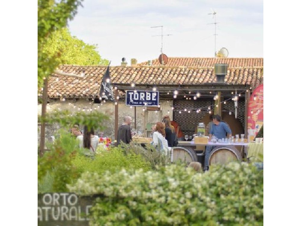 From Verona: trip into the world of Natural Wines & organic lunch