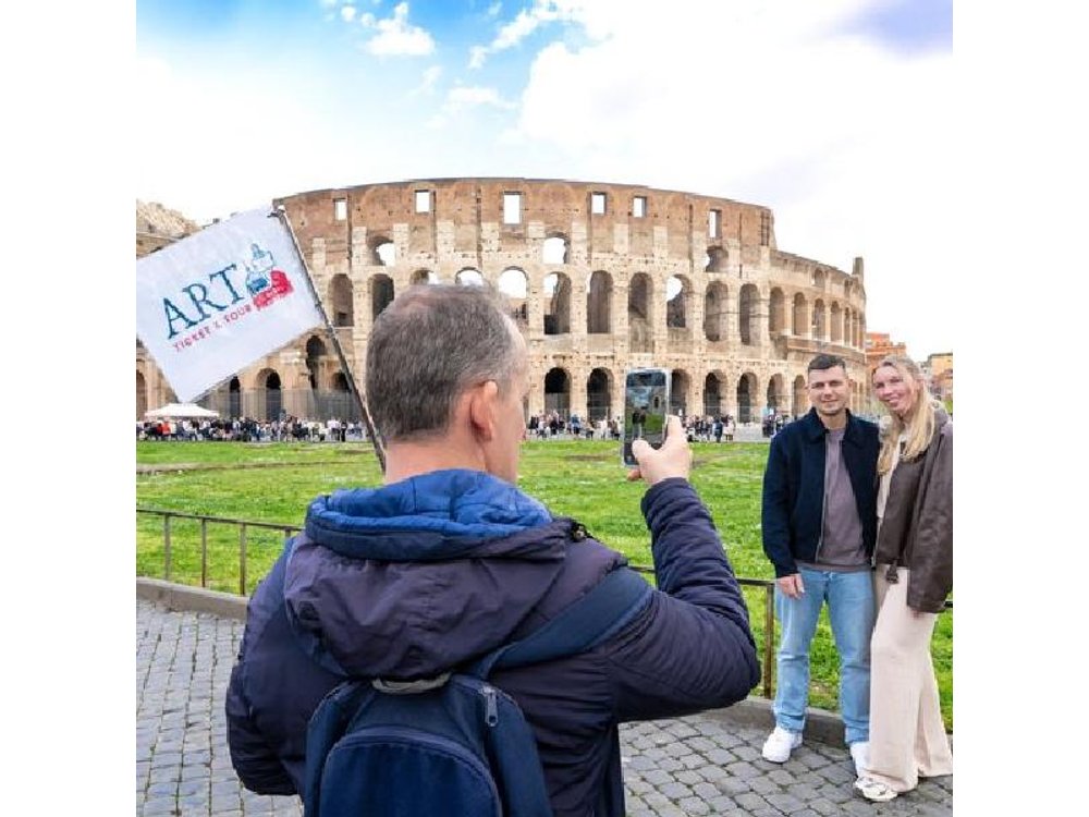 Rome: Colosseum Guided Tour with Roman Forum and Palatine