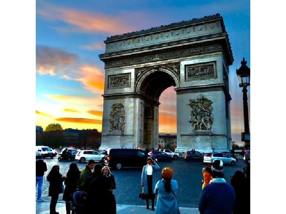 See 15 plus Paris Sights Tour and Fun Perfume Experience