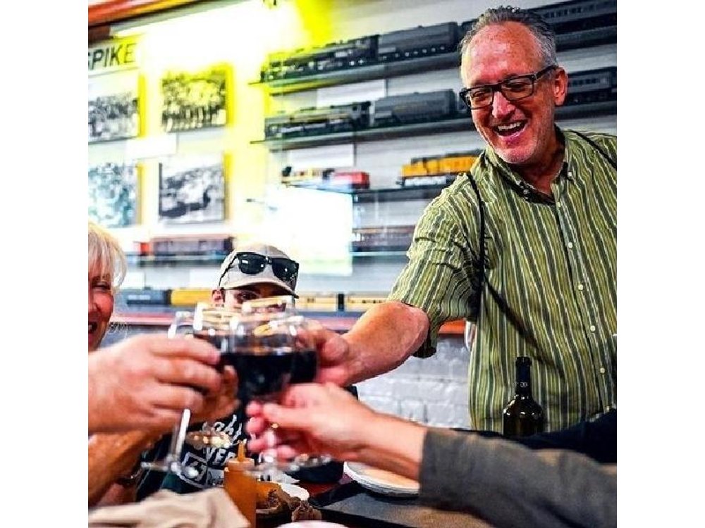 Los Angeles Downtown Authentic Food Tour with 5 Local Dishes