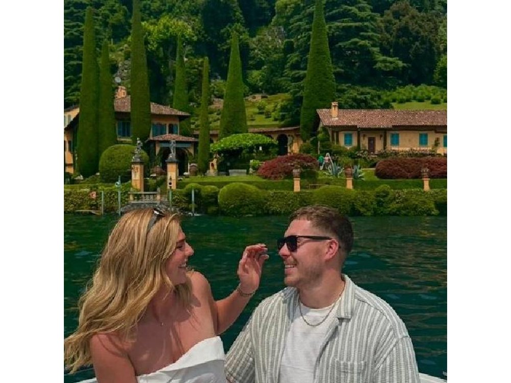 Lake Como Private Boat Tour from Bellagio with a Local
