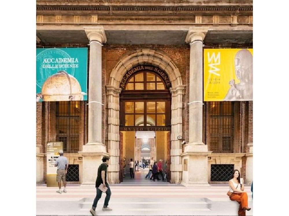 Turin: Egyptian Museum Tour and Aperitivo in Iconic Café