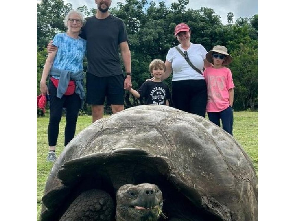 5 Days Tour to Explore Santa Cruz ,Isabela and Santa Fe Galapagos