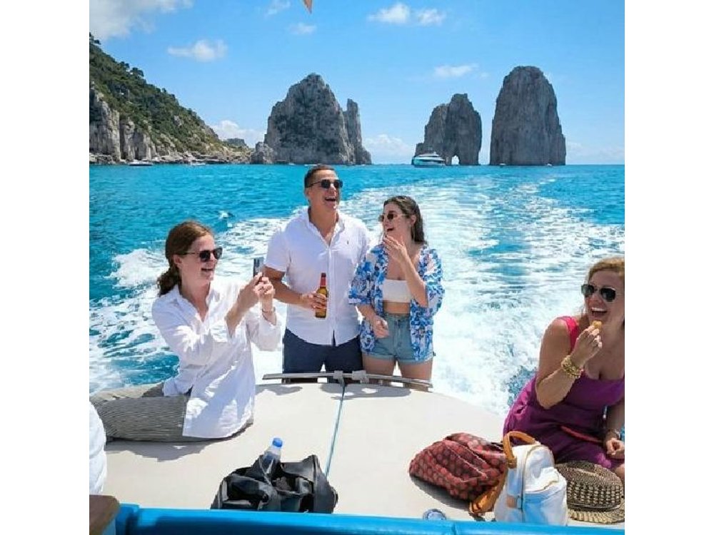 Capri in a Day: All-Inclusive Premium Boat Tour + Island Visit