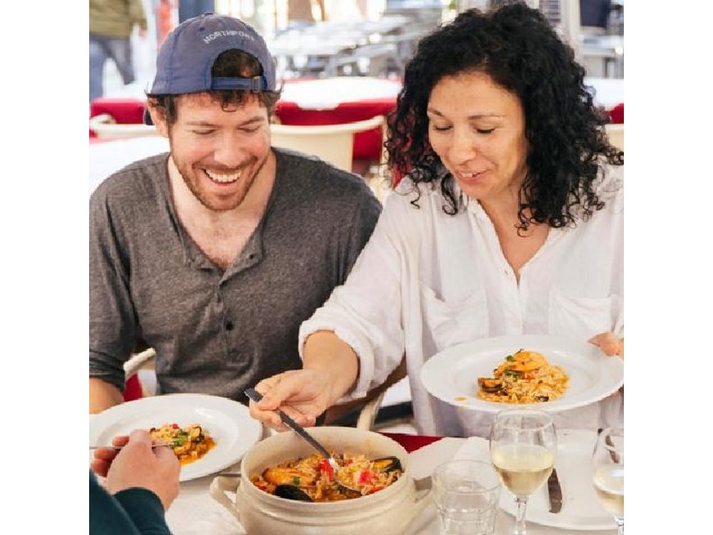 Lisbon: Award-Winning Guided Walking Food Tour with Local Drinks