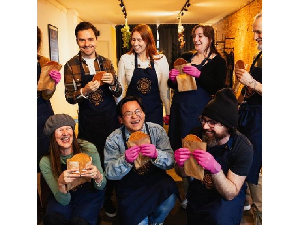 NEW Amsterdam Breakfast Food Tour with Stroopwafel Workshop