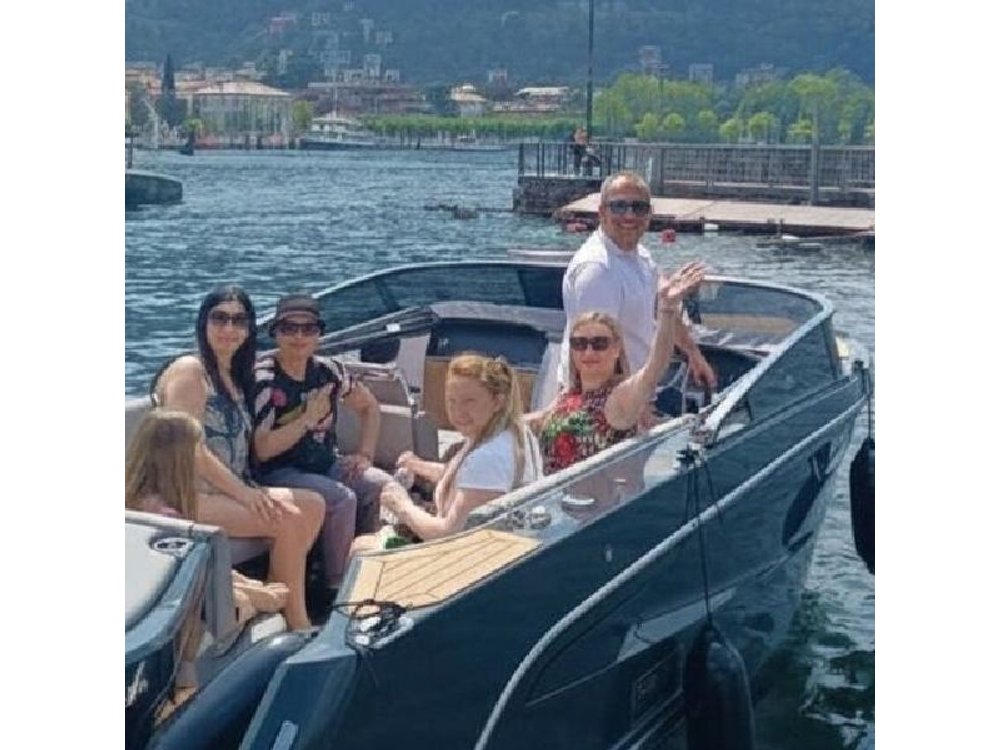2 Hour Luxury Tour of Lake Como: Discover the Beauty