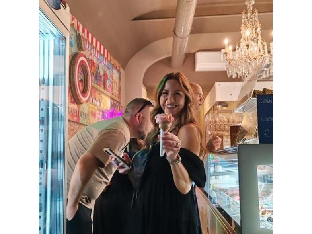 Food Tasting Walking Tour in Trastevere - Rome (SHARED)