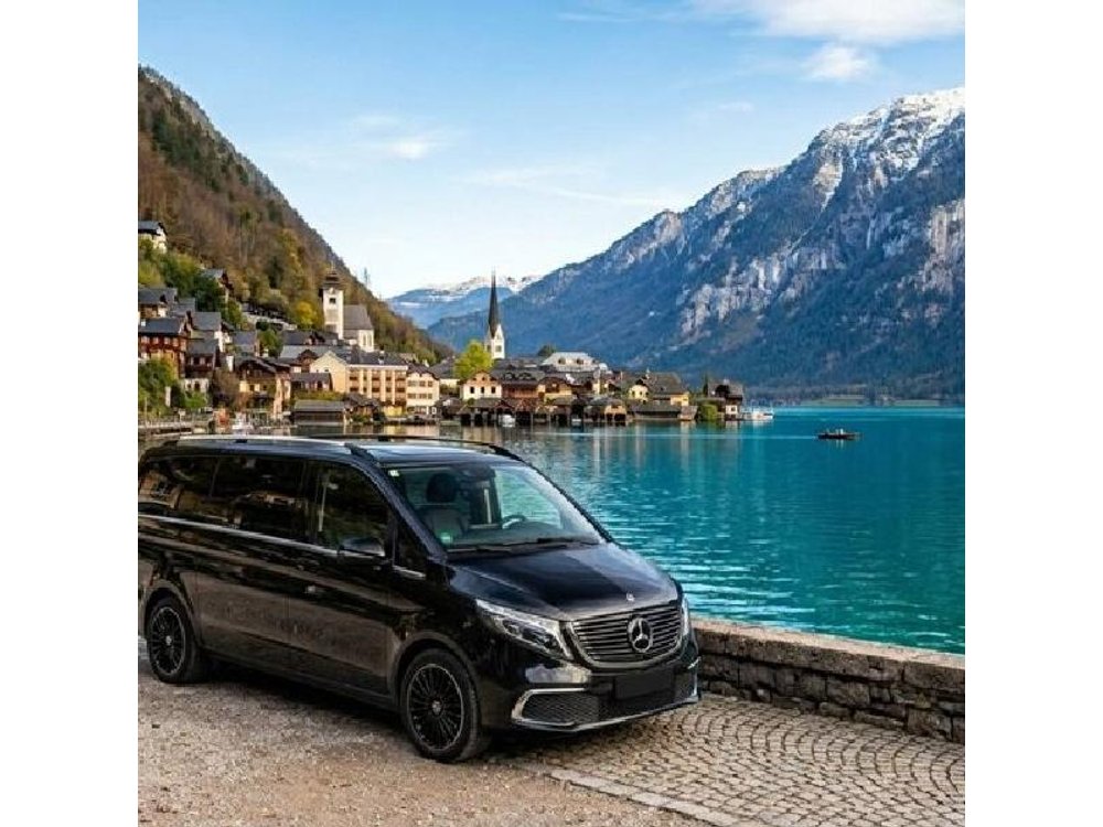 Private Day Trip to Hallstatt from Vienna and back