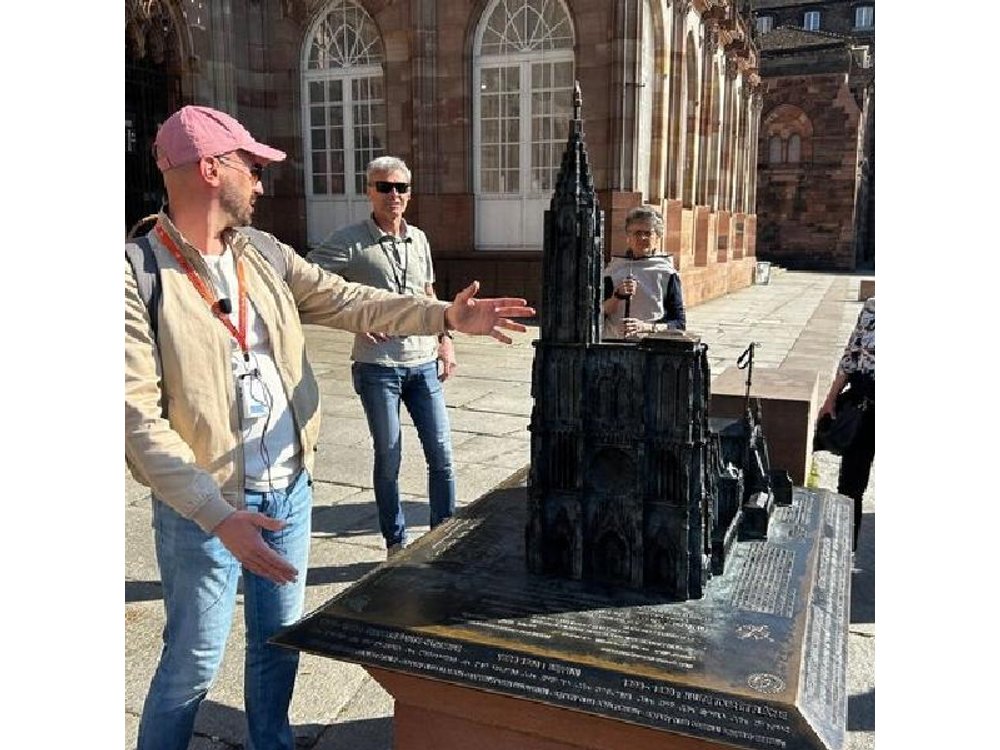 Strasbourg: small group walking tour between history and curiosities