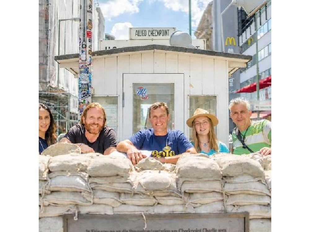 Berlin's Best: 2 Hour Walking Tour Third Reich and the Cold War