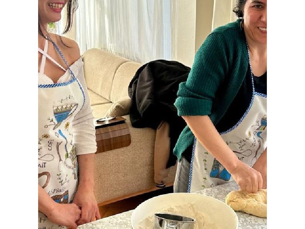 Baklava Cooking Class with a Local Mom in Central Istanbul