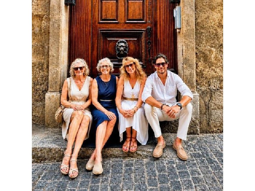Exclusive Geneva Tour UN Old Town and Hidden Gems
