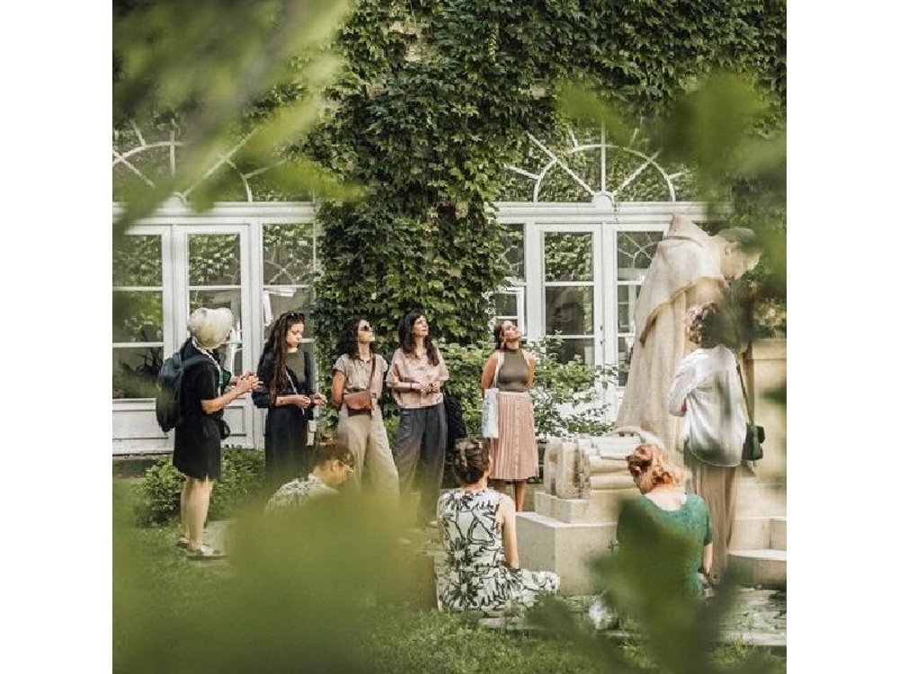 Secret Gardens and Hidden Courtyards | Walking Tour of Budapest