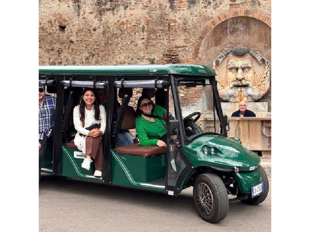 Golf Cart Tour Hidden Gems of Rome