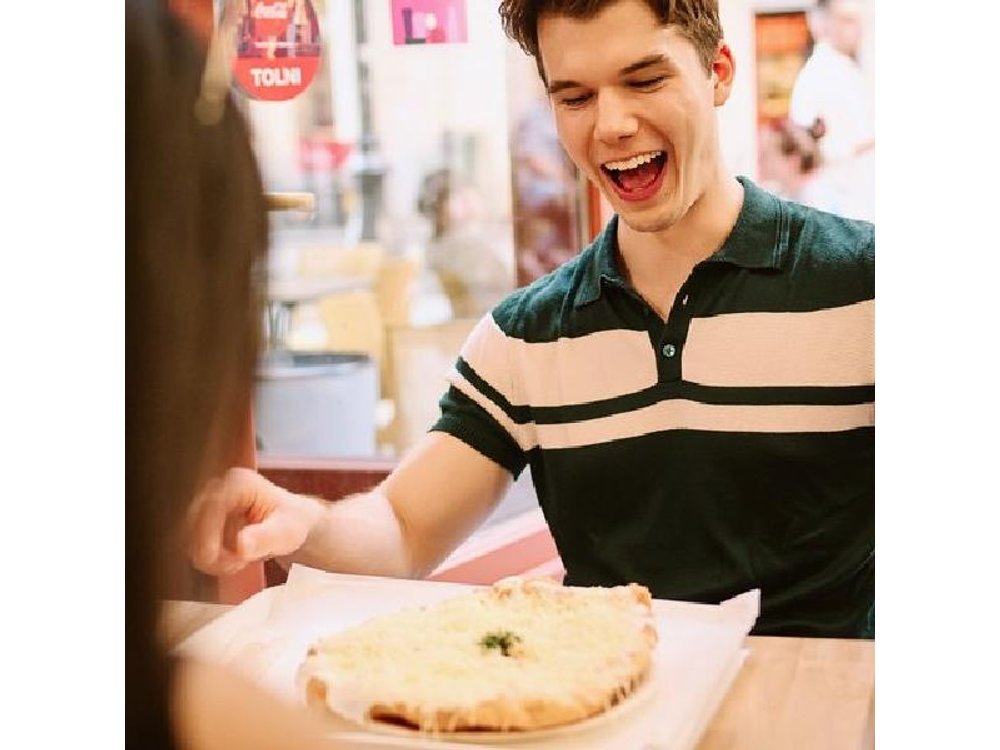 Flavors of Budapest: Guided Food Tour with Drinks
