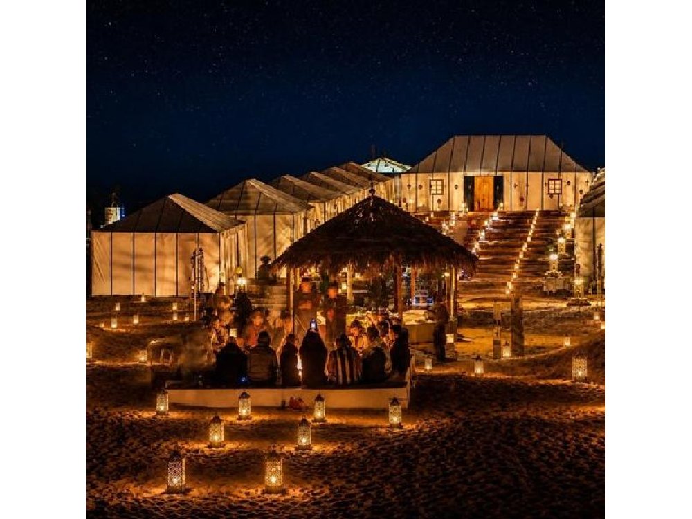 Marrakech:Agafay Desert Overnight with Sunset Quad Bike & Dinner
