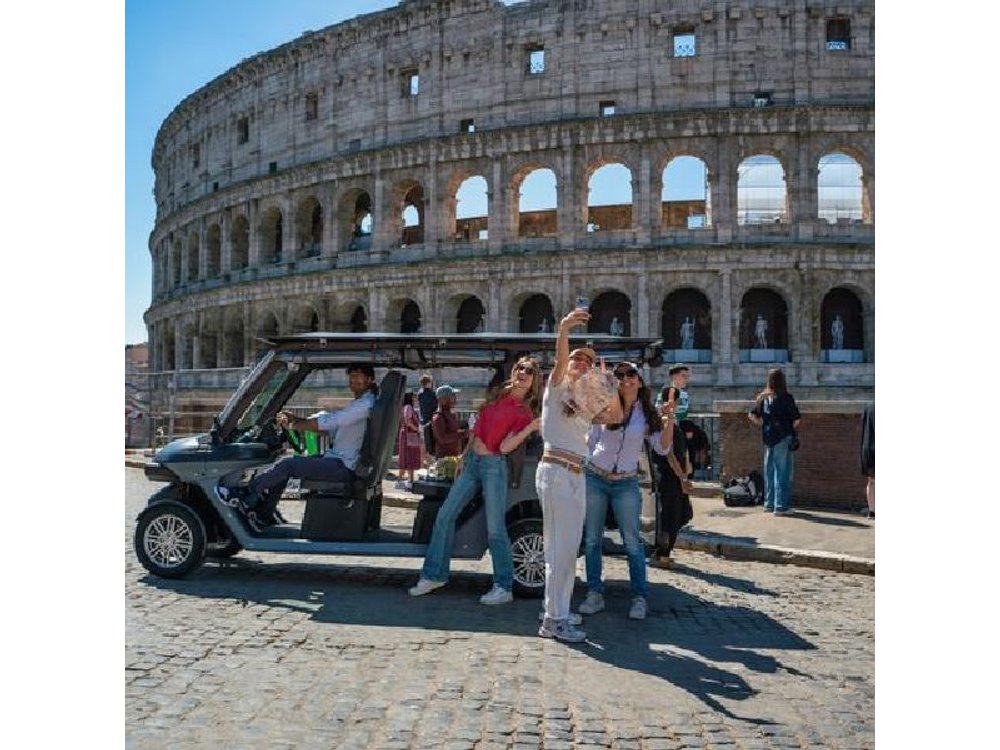 Private Tour by Golf Cart Rome
