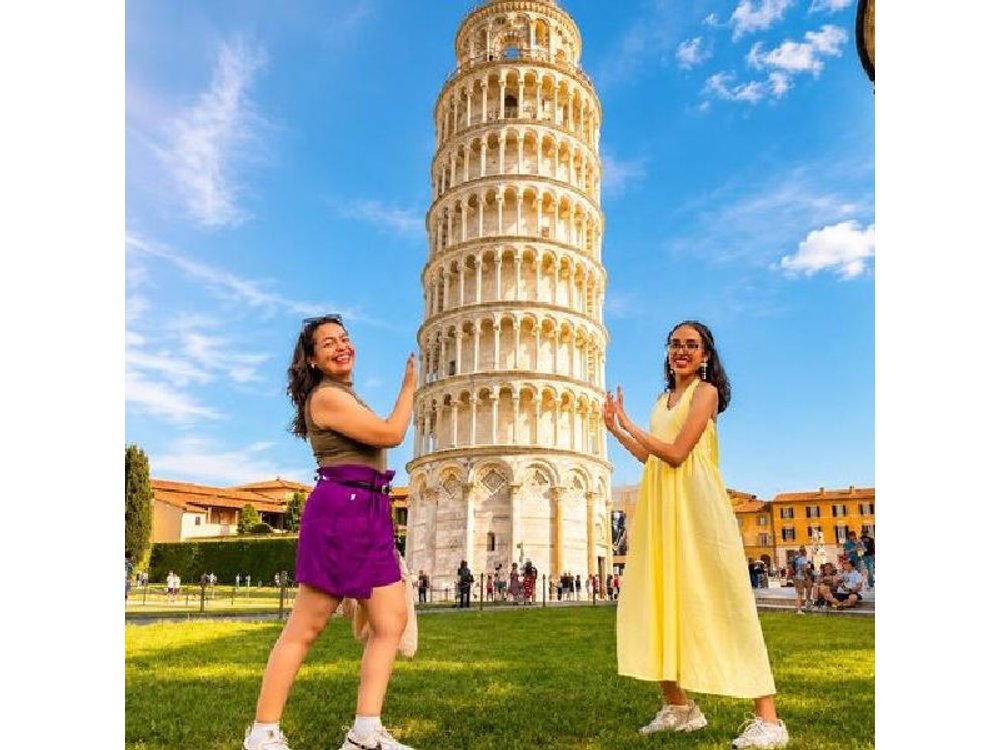 Pisa, San Gimignano & Chianti Day Trip with Lunch & Wine Tasting