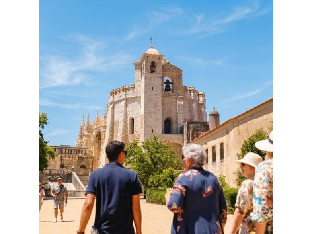 Small-Group Templar Tour: Tomar & Almourol from Lisbon