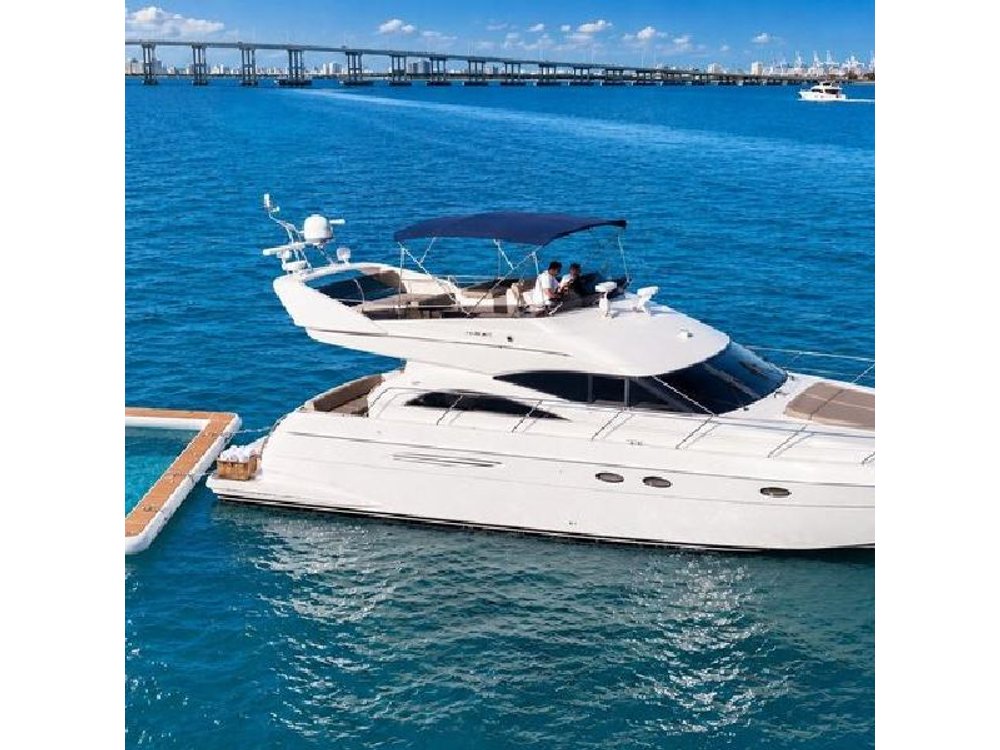 Miami Luxury Yacht Charter 60 ft, 2 Jet Ski Ride and Sea Pool