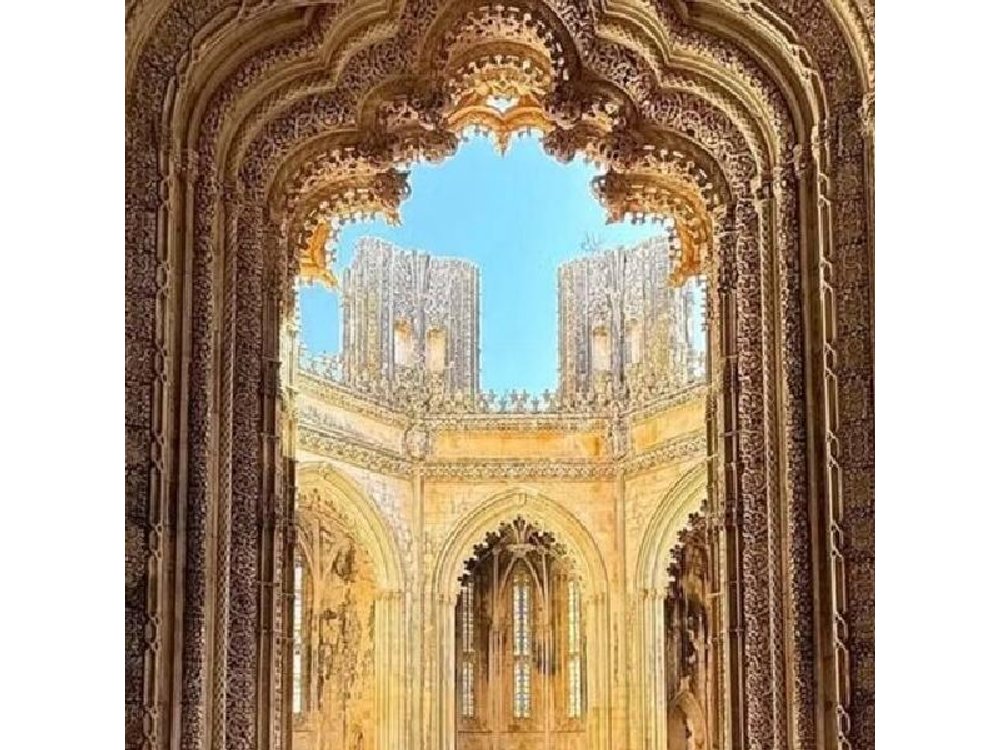 Tomar, Batalha, Alcobaça & Óbidos from Lisbon — Templar & UNESCO