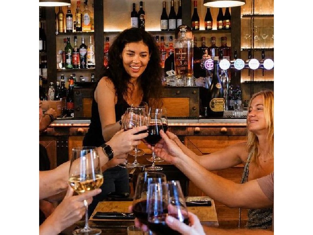 Rome: Trastevere Food Walking Tour with Local Wine & Pasta Meal