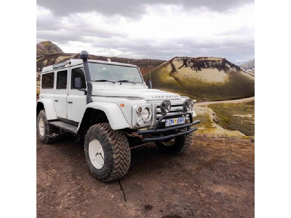 Reykjavík: Landmannalaugar & Valey of Tears Hiking with SuperJeep