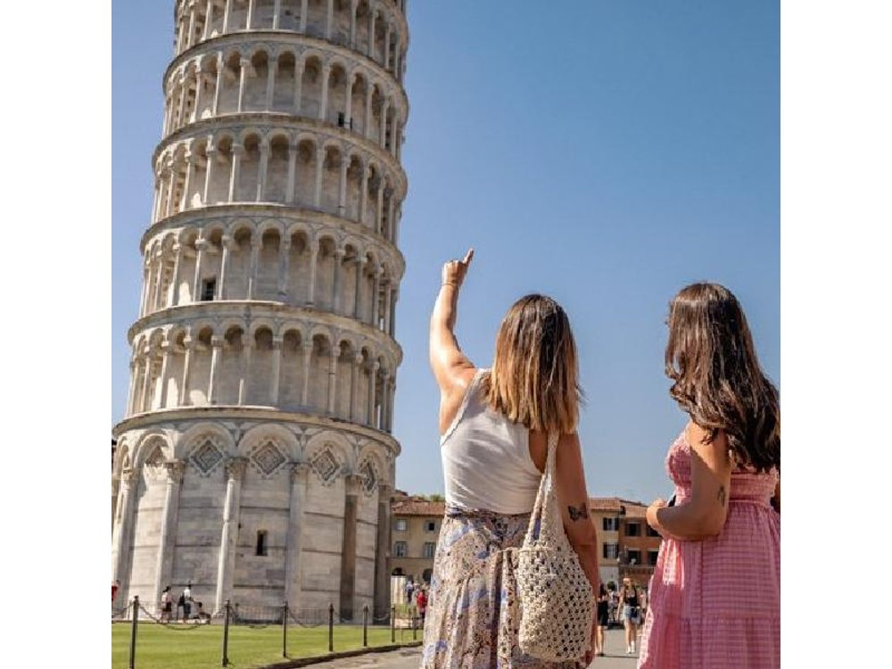 Half-Day Pisa Trip from Florence with Optional Tower Entry