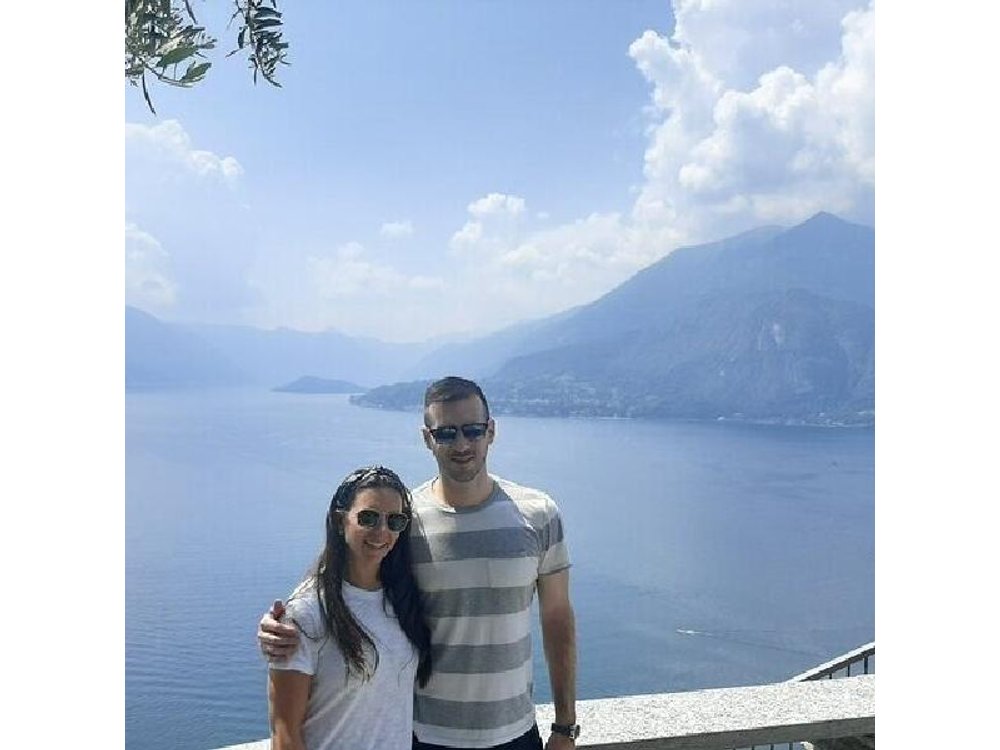 Small-Group Lake Como Experience with Boat and Van from Milan