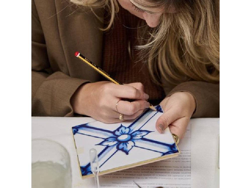 Porto: Tile Painting Workshop with Porto Wine (Sé do Porto)