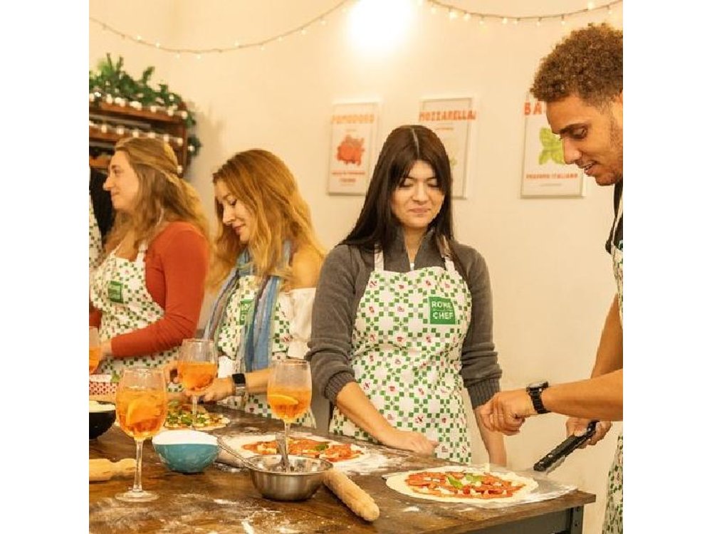 Rome Cooking Class: Hands-On Pizza Making & 3 Spritz Cocktails