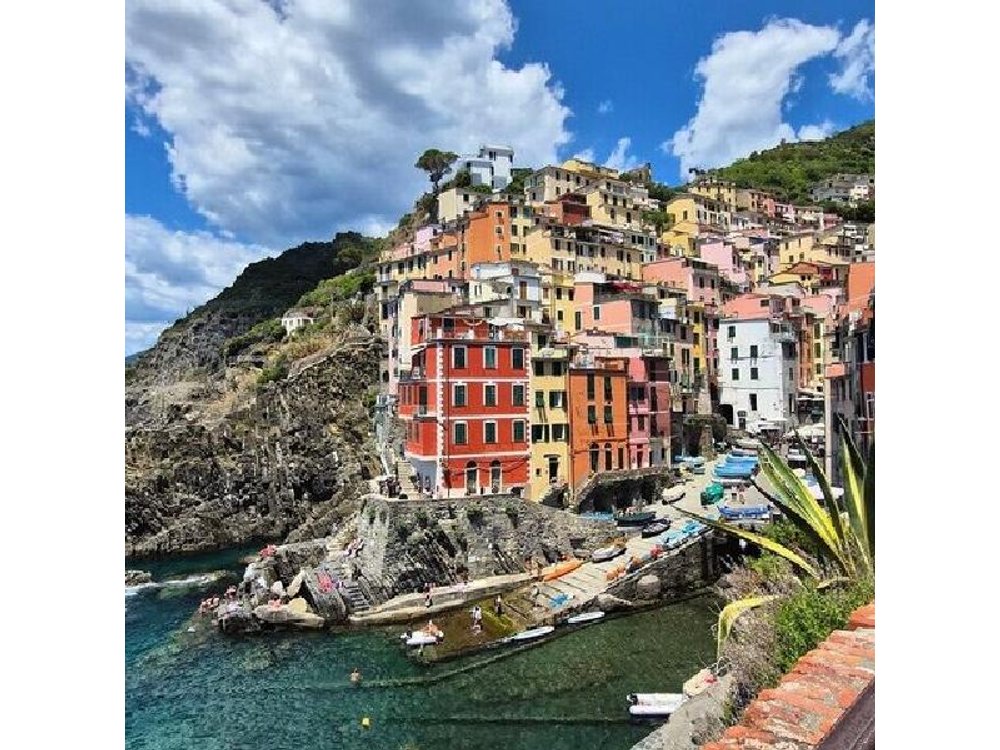 Cinque Terre and Pisa Full Day Tour from Florence