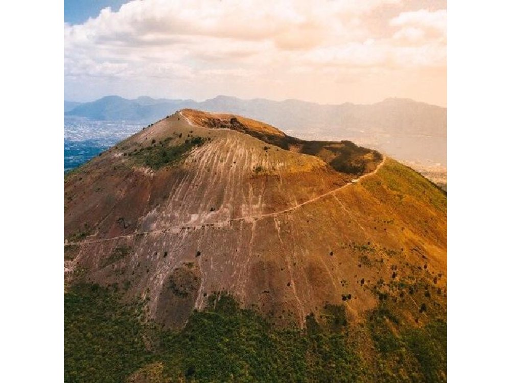 Private Tour of Pompeii, Herculaneum and Vesuvius from Naples