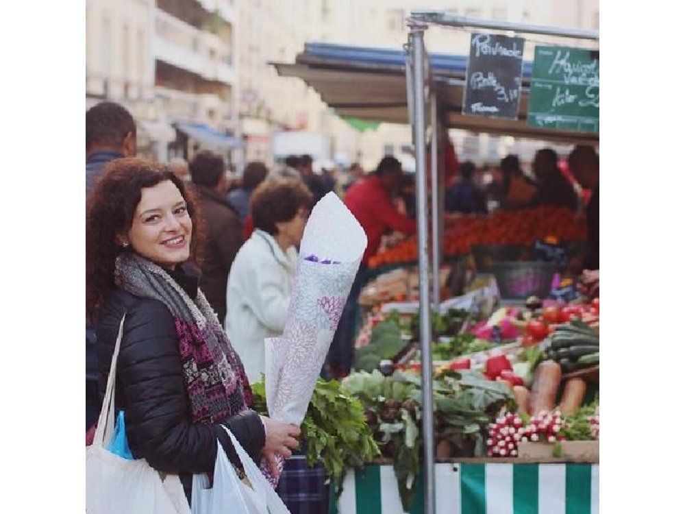 Paris Local Market & Bastille District Food Tasting Tour