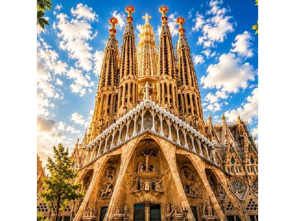 Barcelona: Sagrada Familia Skip-the-Line Guided Tour and Tickets