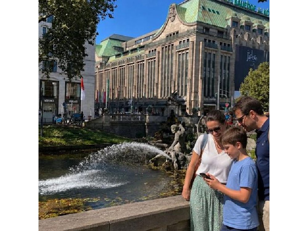 Dusseldorf Scavenger Hunt & Highlights Self-Guided Walking Tour
