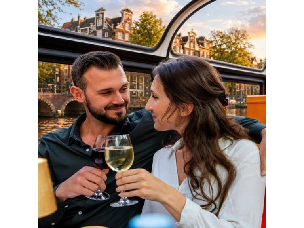 Amsterdam Wine and Cheese Guided Evening Cruise