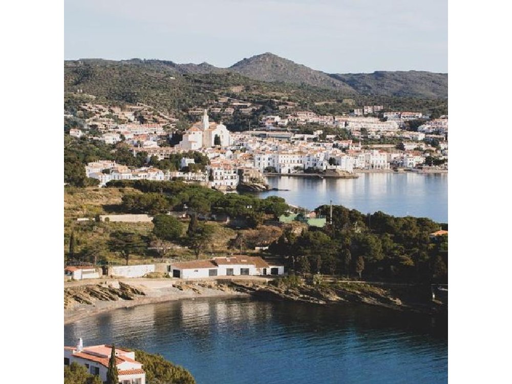 Cadaqués Costa Brava Private Luxury Tour from Barcelona