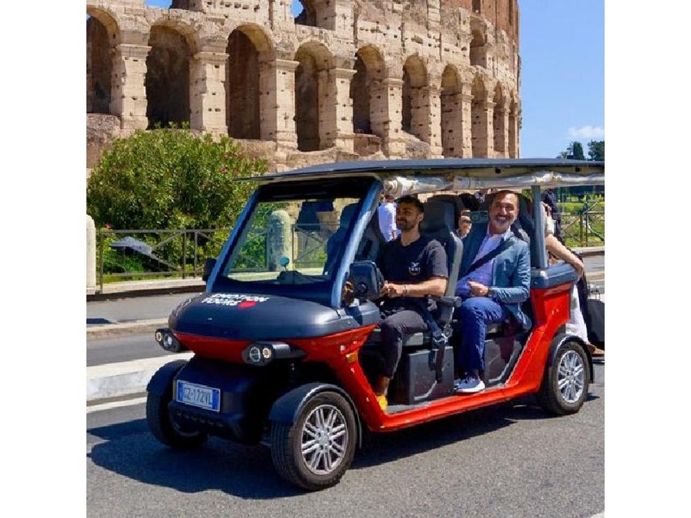 Rome by Golf Cart: Relax & Explore