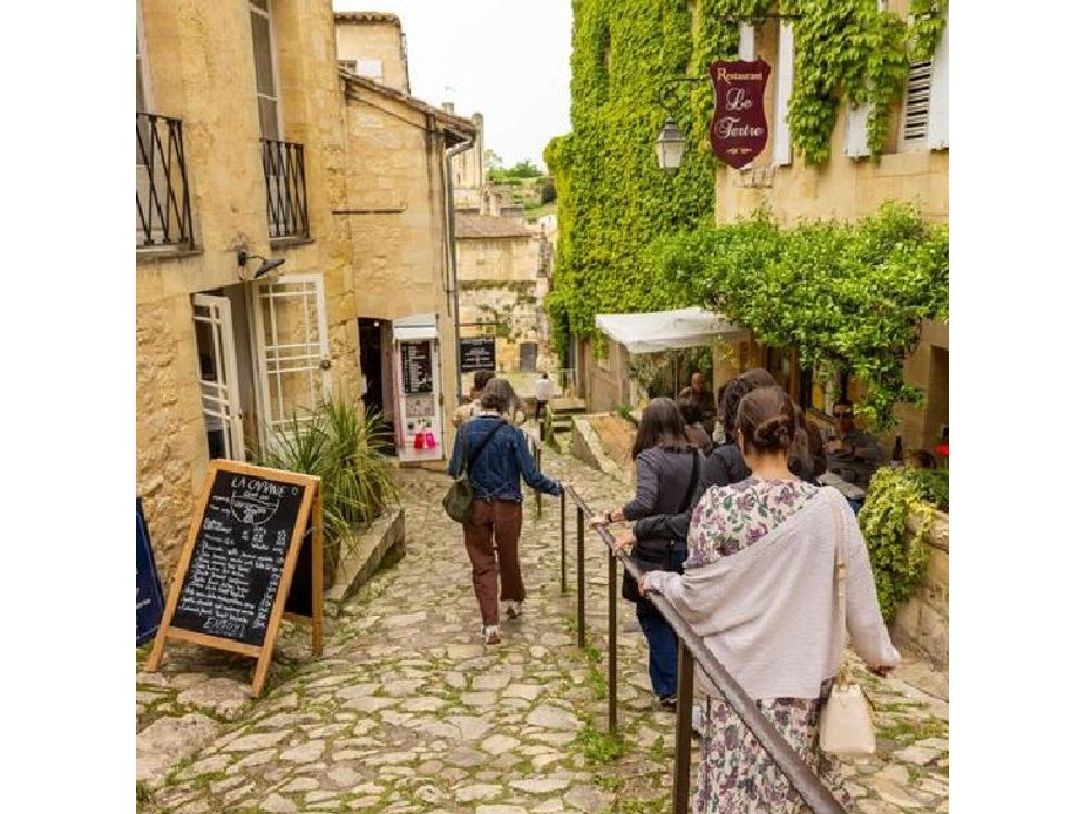 Saint-Emilion Morning Wine Tour | Tasting & Medieval Village