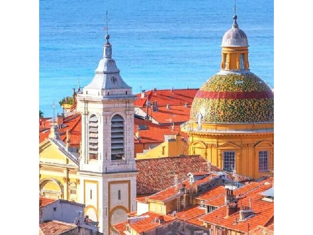 Wonderful 2-Hour Tour of Nice: Secrets, Stories & Stunning Views