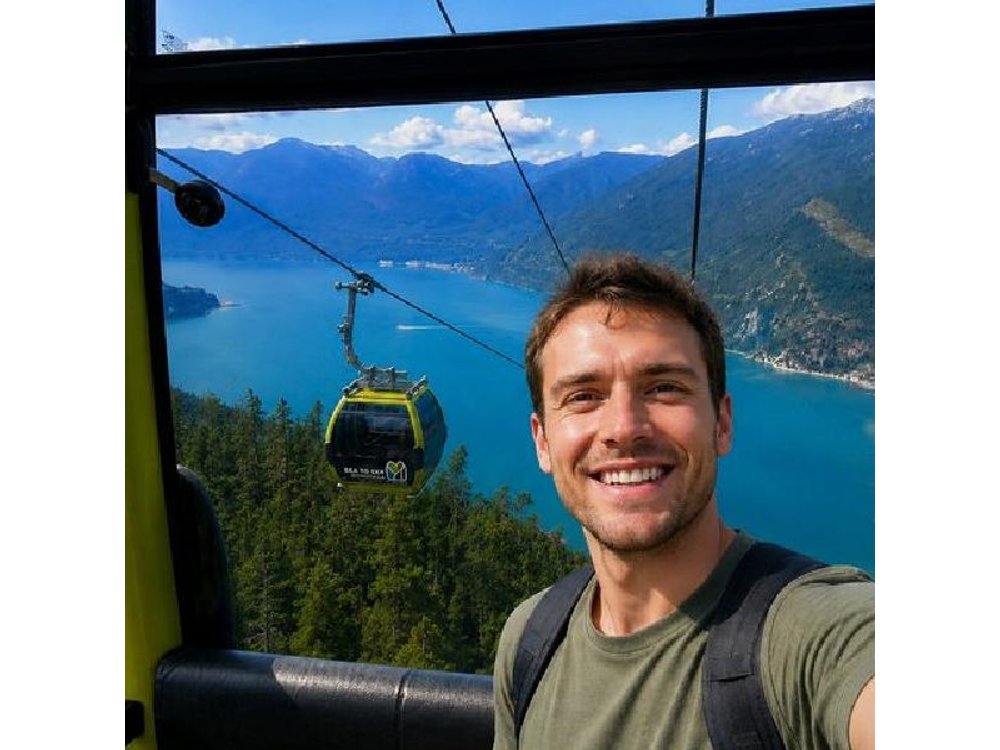 Whistler Sea 2 Sky Gondola, Shannon Falls Premium Day Tour